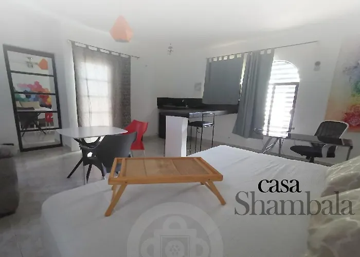 Casa Shambala Playa *